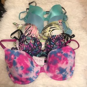 5 bras vs